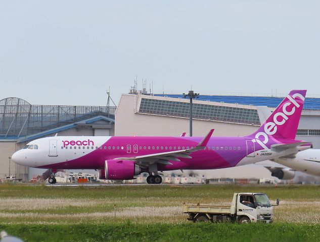 Airbus A320neo (JA205P) - Photo taken on May 31, 2023.br /MM579/31 NRT-CTS
