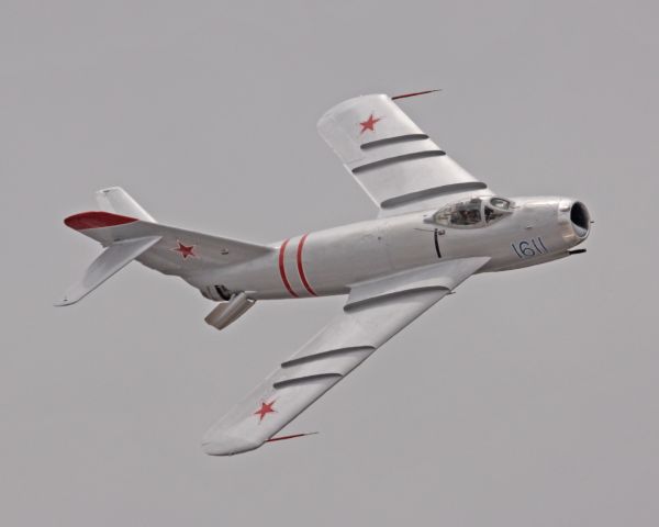 MIKOYAN MiG-17 (N217SH)