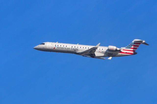 Canadair Regional Jet CRJ-200 (N522AE)