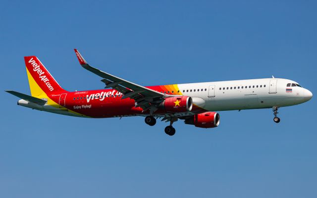 Airbus A321 (HS-VKG)