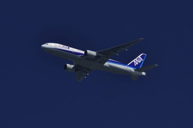 Boeing 777-200 (JA709A)