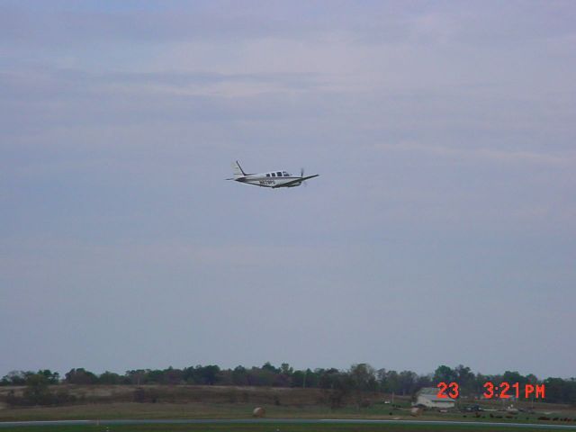 Beechcraft Bonanza (36) (N629PG) - Departing KHNB