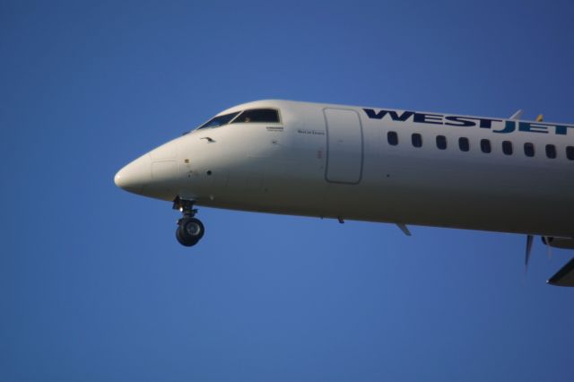 de Havilland Dash 8-400 (C-FQWE)