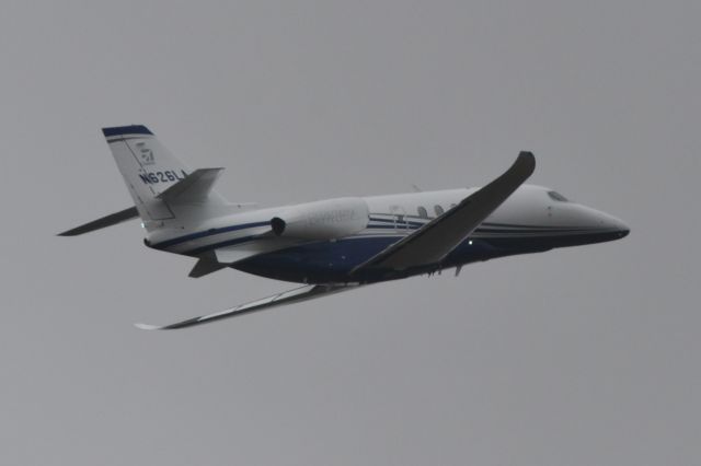 Cessna Citation Latitude (N626LA) - CESSNA AIRCRAFT COMPANY departing in heavy rain at JQF - 3/1/18