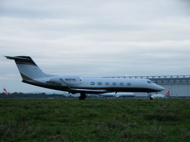 Gulfstream Aerospace Gulfstream G650 (N667HS)