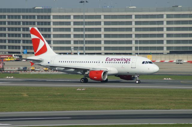 Airbus A319 (OK-NEO) - Operated for Eurowings