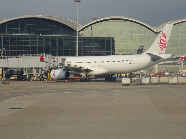 Airbus A330-300 (B-LAB)