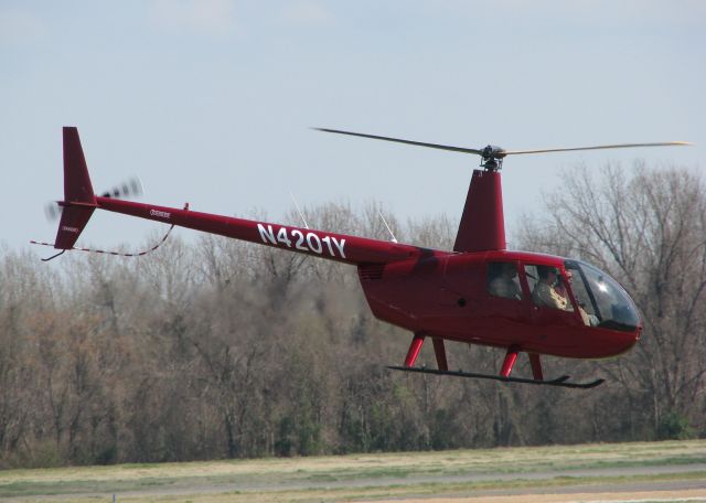 Robinson R-44 (N4201Y) - Leaving the Shreveport Downtown airport.