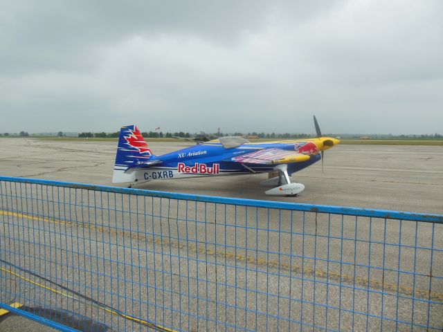 EXTRA EA-300 (C-GXRB) - Actually Pete McLeods  EXTRA 540 at Brantford, Ontario