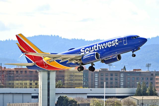 Boeing 737-700 (N964WN)