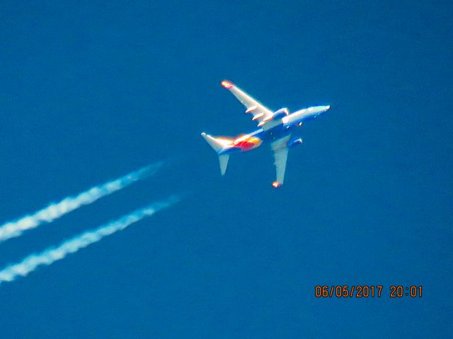 Boeing 737-700 (N7820L)