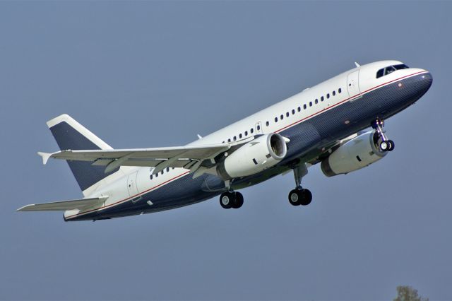 Airbus A319 (D-ADNA)