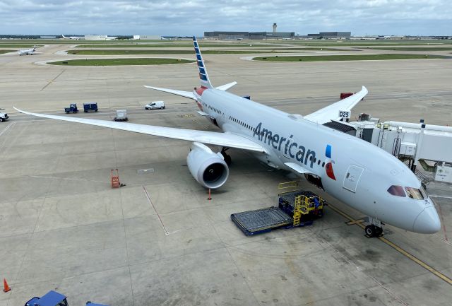 Boeing 787-8 —
