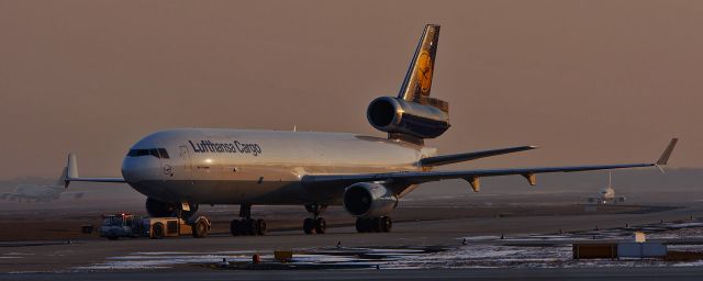 Boeing MD-11 —