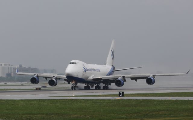 Boeing 747-400 (B-2433) - CKK227 arriving from ZSPD, via PANC