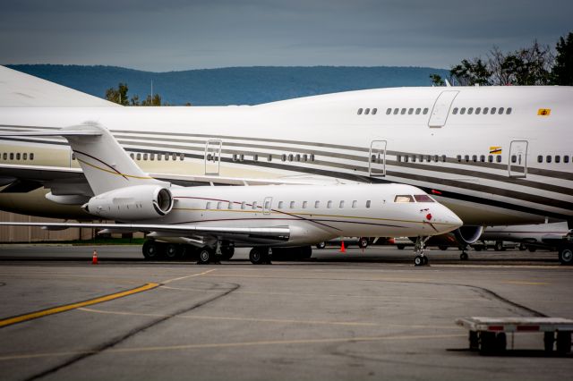 Boeing 747-400 —