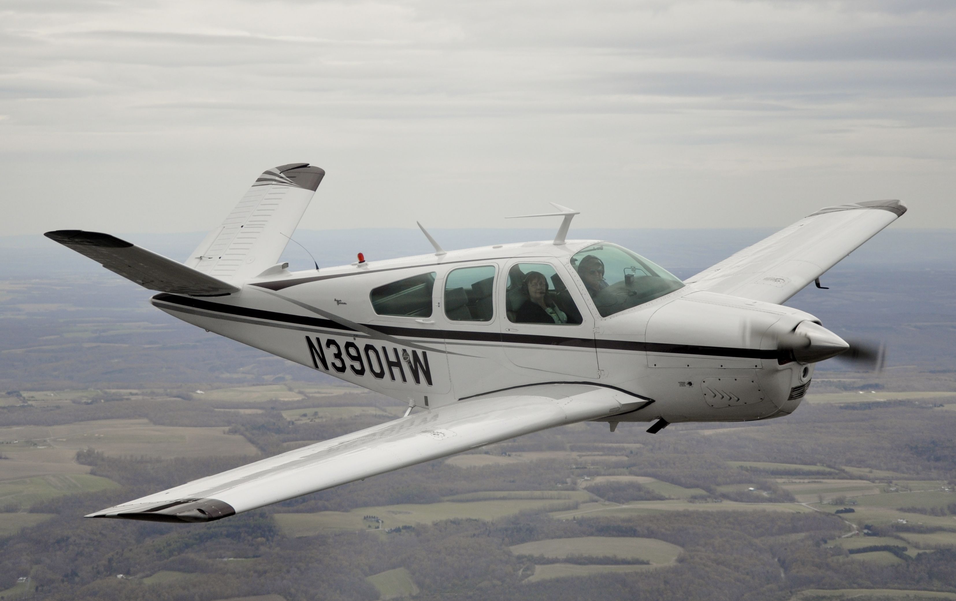 Beechcraft 35 Bonanza (N390HW)
