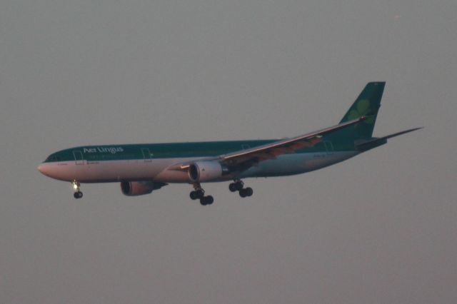 Airbus A330-300 (EI-GAJ) - Runway: 28C. Operating as EIN12C on 1/27/2018