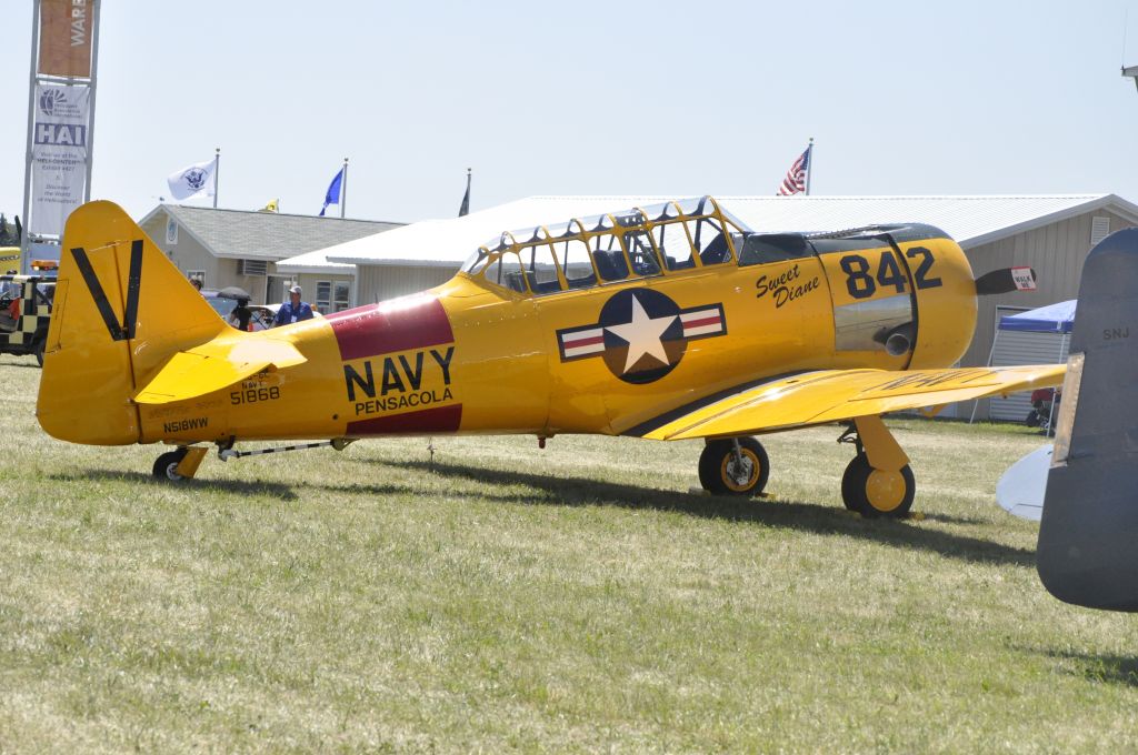 North American T-6 Texan (N518WW)