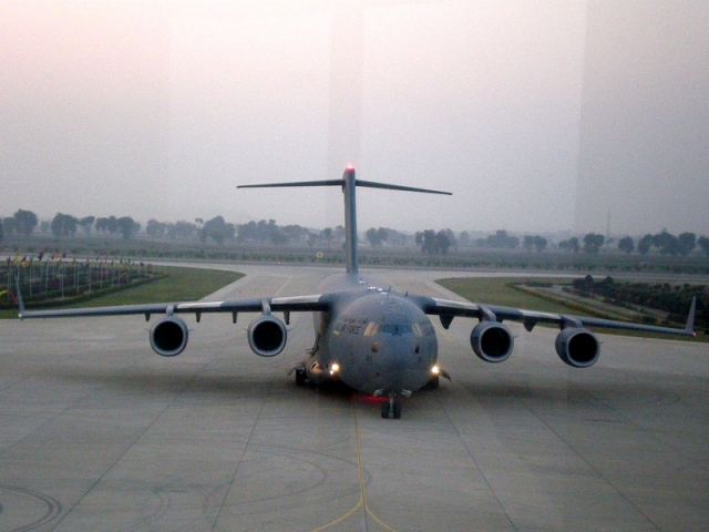 Boeing Globemaster III —