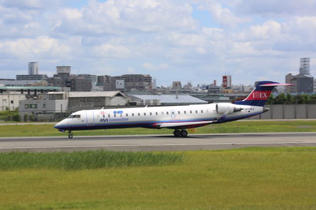 Canadair Regional Jet CRJ-700 (JA13RJ)