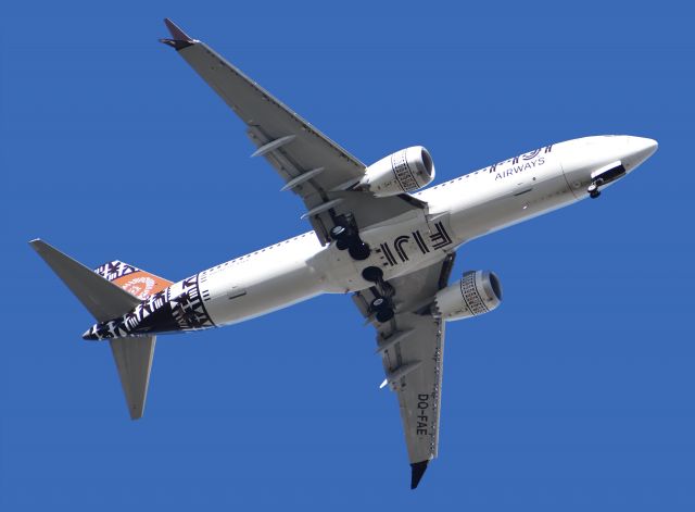 Boeing 737 MAX 8 (DQ-FAE)