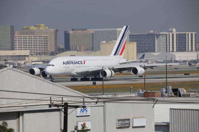 Airbus A380-800 (F-HPJE)