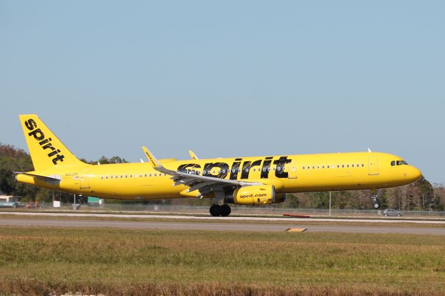 Airbus A321 (N662NK) - Spirit Flight 487 arrives on Runway 6 at Southwest Florida International Airport following flight from Chicago -O’Hare International Airport  (12/12/24)