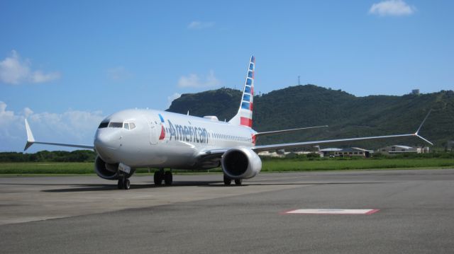 Boeing 737 MAX 8 (N343RY)