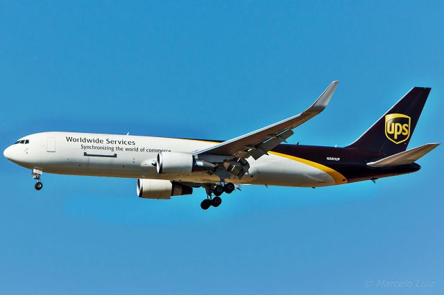 BOEING 767-300 (N361UP) - UPS Airlines - Boeing 767-34AF(ER)br /Registration: N361UPbr /br /Buenos Aires (EZE) / Campinas (VCP)br /br /Fotografia: Marcelo Luiz