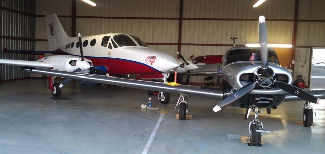 Piper PA-24 Comanche (N8159P)