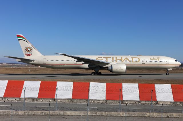 Boeing 777-200 (A6-ETP)