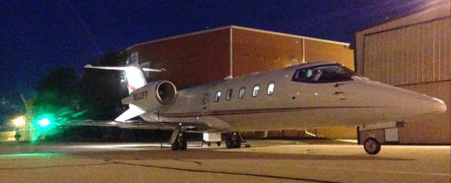 Learjet 60 (N60FP)