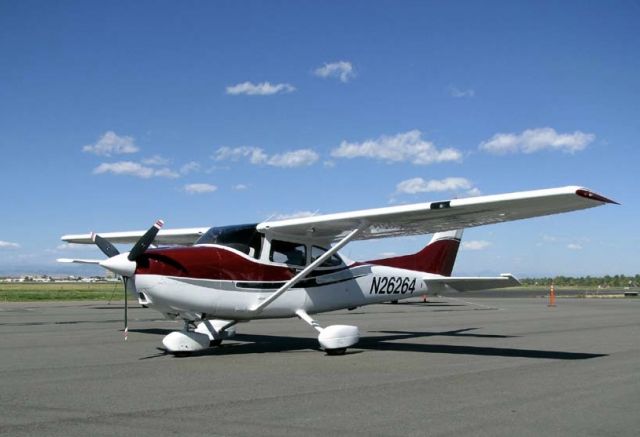 Cessna Skylane (N26264)
