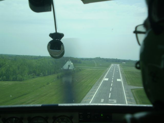 Beechcraft Sundowner (N6000B)