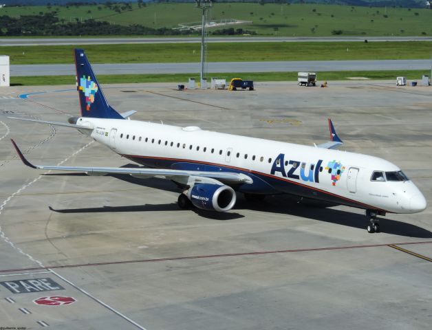 EMBRAER 195 (PR-AUM)