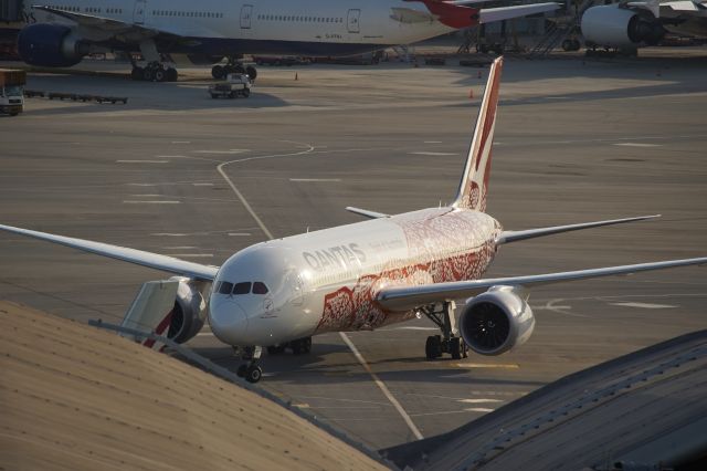 Boeing 787-9 Dreamliner (VH-ZND)