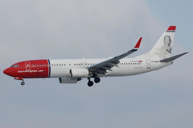 Boeing 737-800 (LN-NOD)