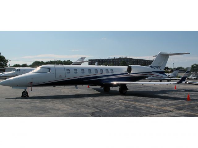 Learjet 45 (N437FX)