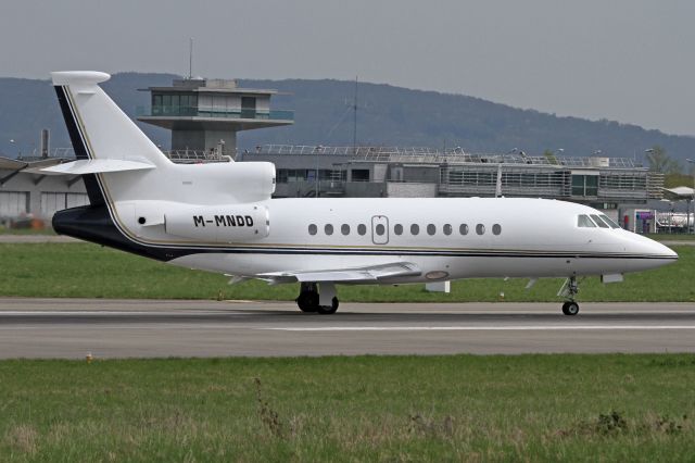 Dassault Falcon 900 (M-MNDD)