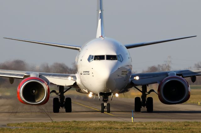 Boeing 737-800 (9A-ABC)