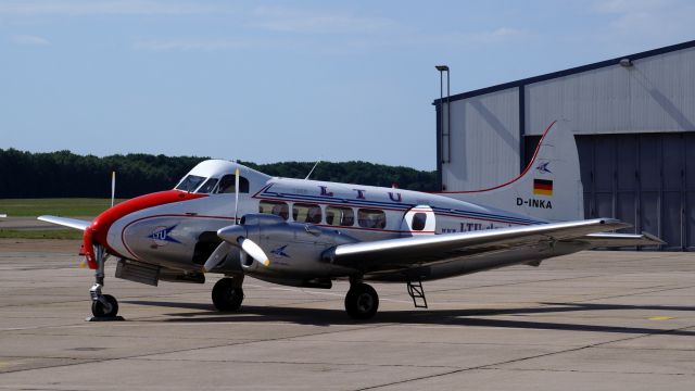 Hawker Siddeley Dove (D-INKA) - Rundflüge