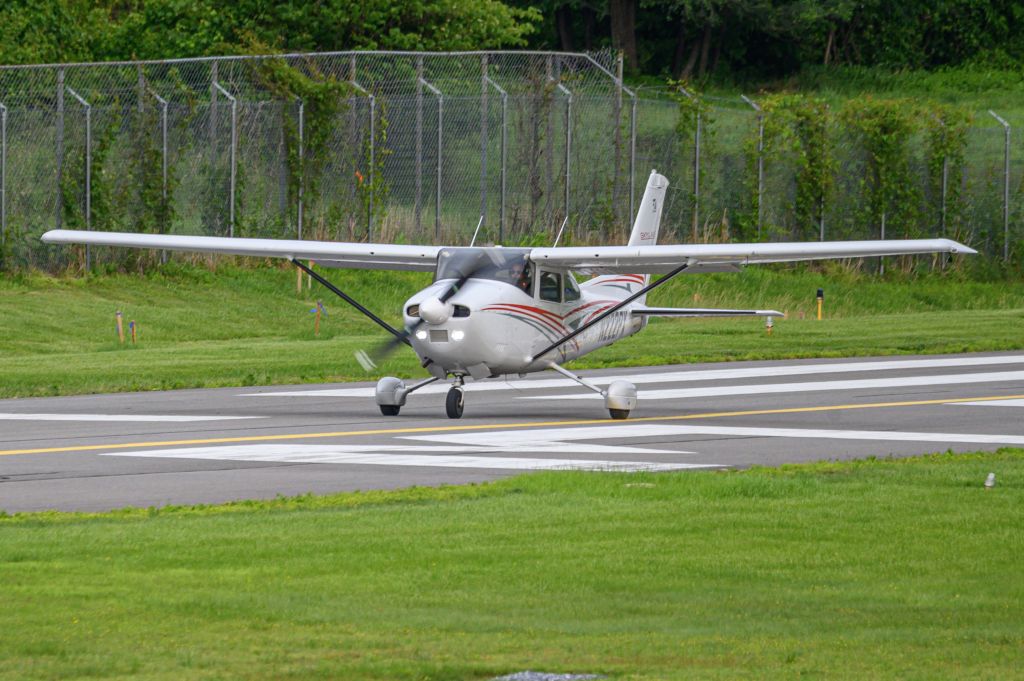 Cessna Skylane (N222PX)