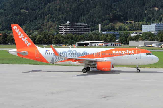 Airbus A320 (OE-IVA)