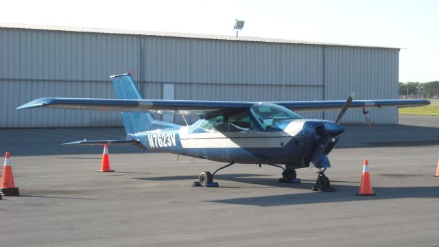 Cessna Cardinal (N7623V)