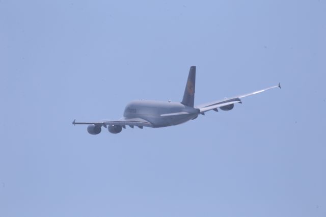 Airbus A380-800 (D-AIMD)