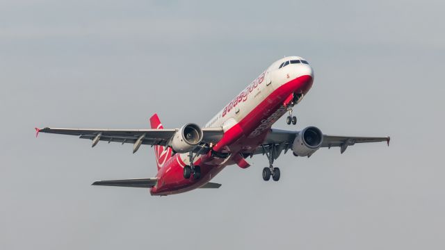 Airbus A321 (TC-ATB)