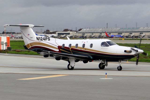 Pilatus PC-12 (N124PS)