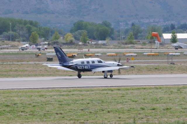 Piper Malibu Meridian (N274KT) - A meridian arriving from St. George. Such a cool turboprop! br /Best viewed in full! 