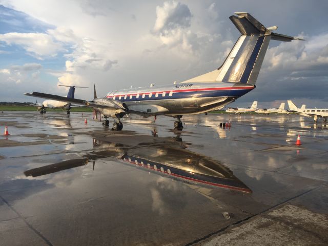 Embraer EMB-120 Brasilia (N297SW) - Bandit getting a night off